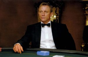 Image for article: Så fungerar baccarat – James Bonds favoritspel